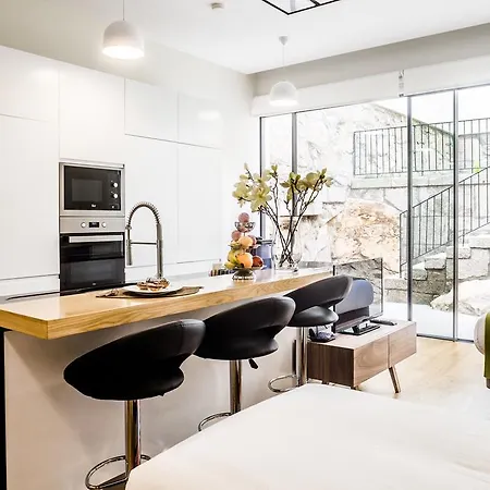 Oportolazaro Premium Downtown *