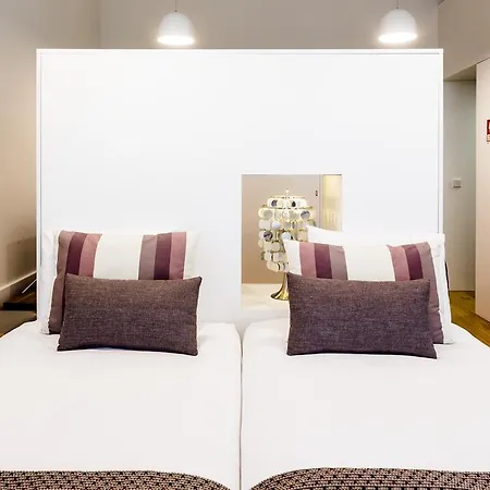 Oportolazaro Premium Downtown Porto * Порту