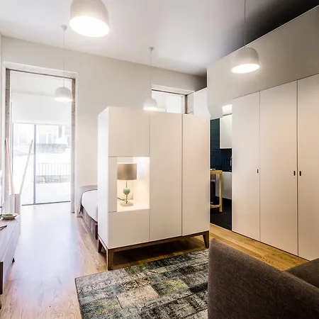 Oportolazaro Premium Downtown Porto Порту